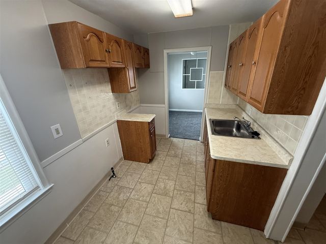 7224 William Street, Taylor, MI 48180