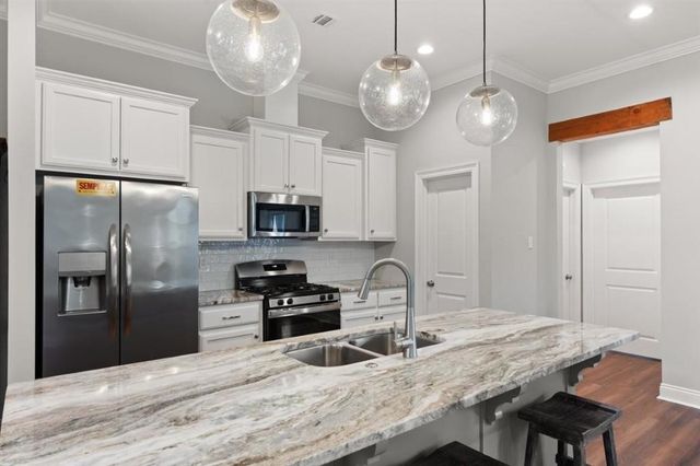 836 Treasure Lane, Lake Charles, LA 70605