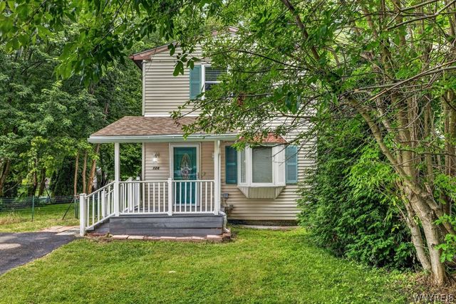 124 Heim Road, Amherst, NY 14221