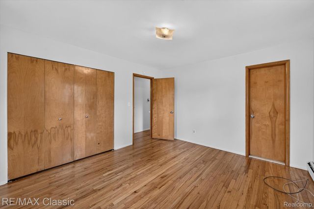 8200 Hannan Road, Van Buren Charter Township, MI 48184