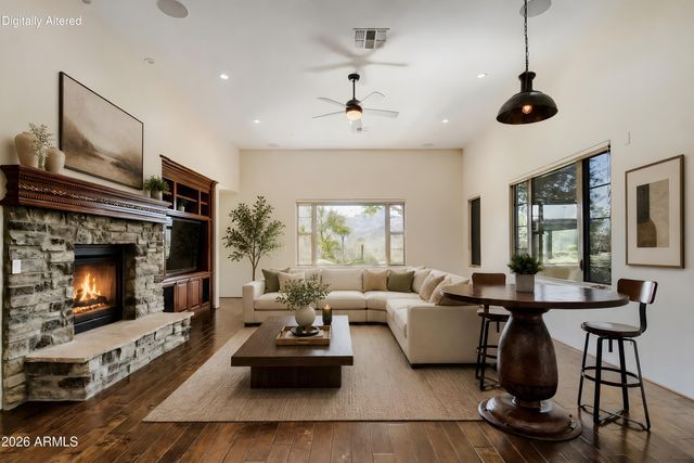 19781 N 96TH Place, Scottsdale, AZ 85255