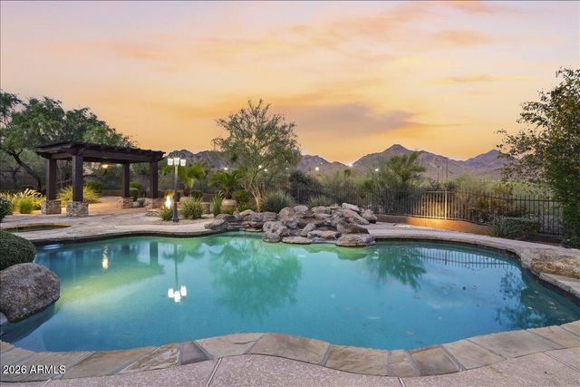 19781 N 96TH Place, Scottsdale, AZ 85255