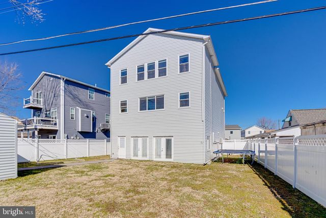 7815 FAIRGREEN RD, Baltimore, MD 21222