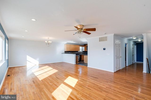 7815 FAIRGREEN RD, Baltimore, MD 21222