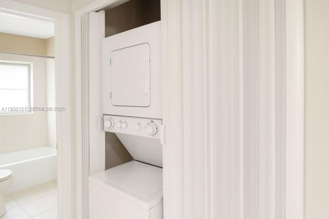 4951 Wedgewood Way 1, West Palm Beach, FL 33417