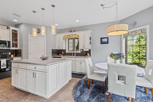 11563 Lilac Street, Demotte, IN 46310