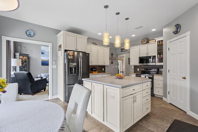 11563 Lilac Street, Demotte, IN 46310