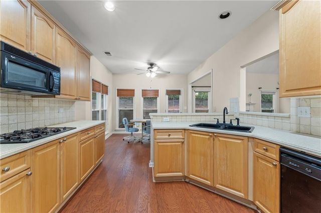 4610 Planters Hill Drive, Powder Springs, GA 30127