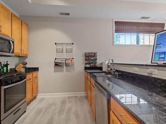 851 River Mews Court 105, Minneapolis, MN 55414