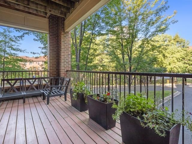 851 River Mews Court 105, Minneapolis, MN 55414