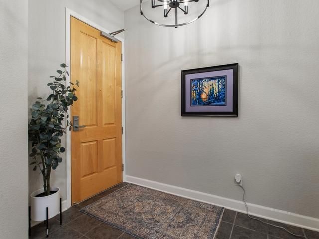 851 River Mews Court 105, Minneapolis, MN 55414