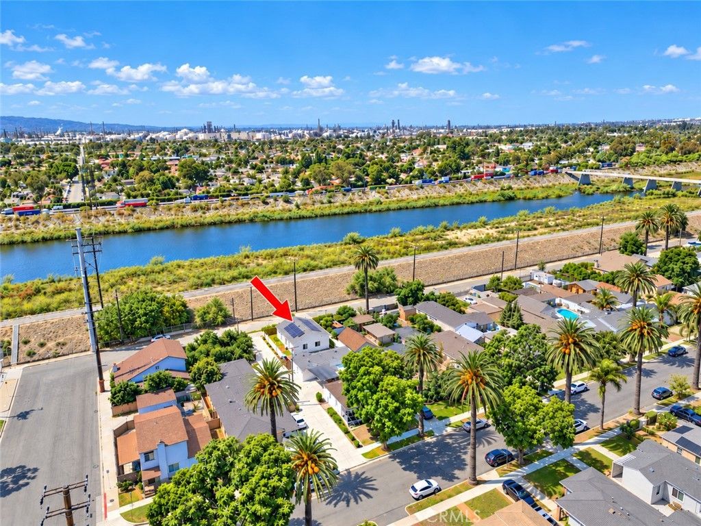 2217 San Francisco Avenue, Long Beach, CA 90806 — photo 2