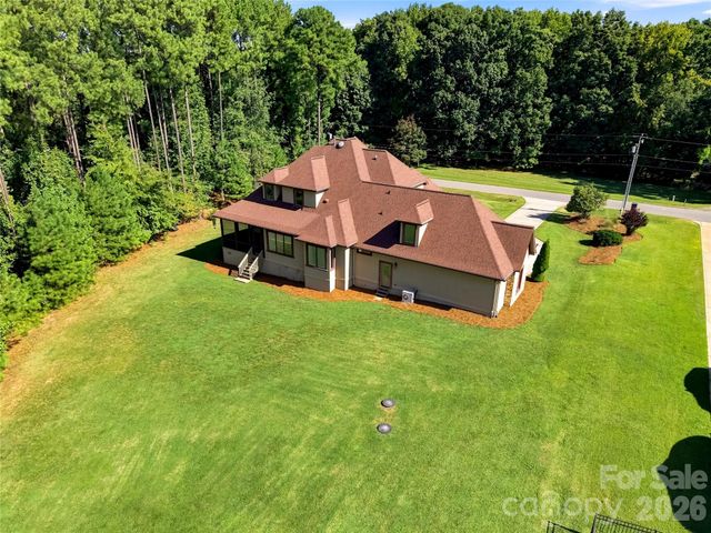 108 Washam Road, Mooresville, NC 28117