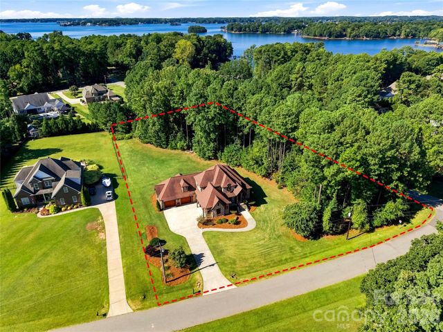 108 Washam Road, Mooresville, NC 28117