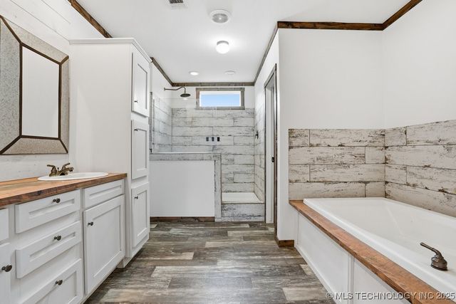 20521 W 81st Street S, Sapulpa, OK 74066