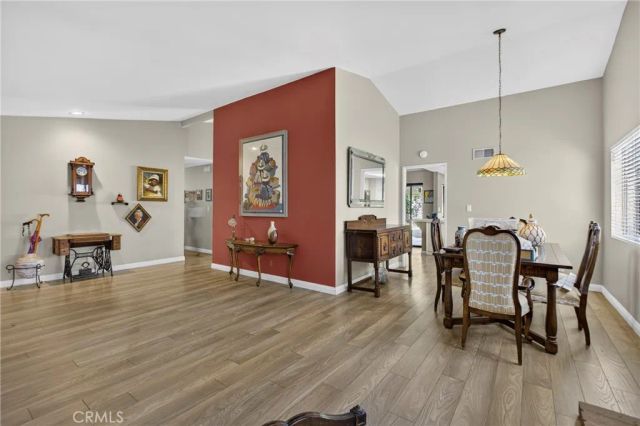 7036 Sedan, West Hills, CA 91307