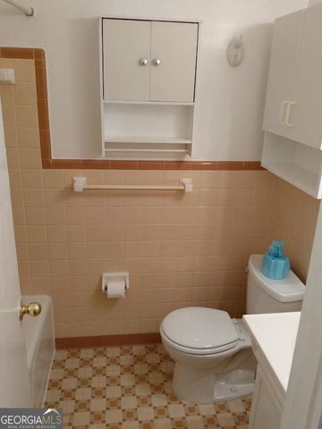 186 Lake Drive, Atlanta, GA 30340