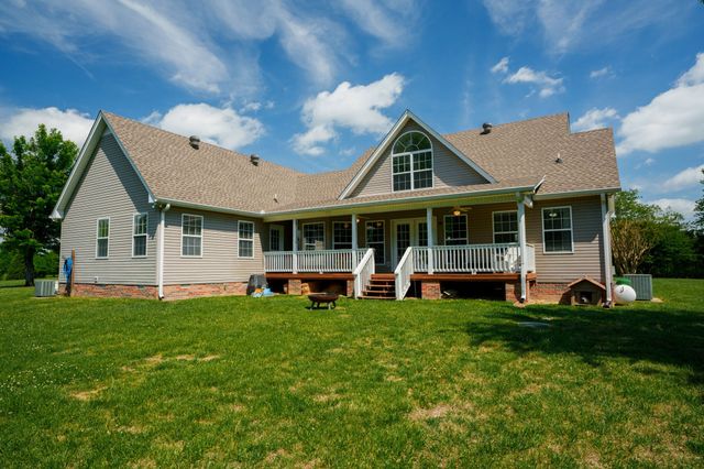 280 Switchboard Rd, Portland, TN 37148