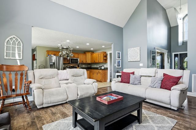 280 Switchboard Rd, Portland, TN 37148