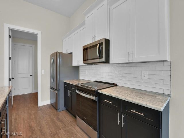 3624 NW 38th TER, Cape Coral, FL 33993