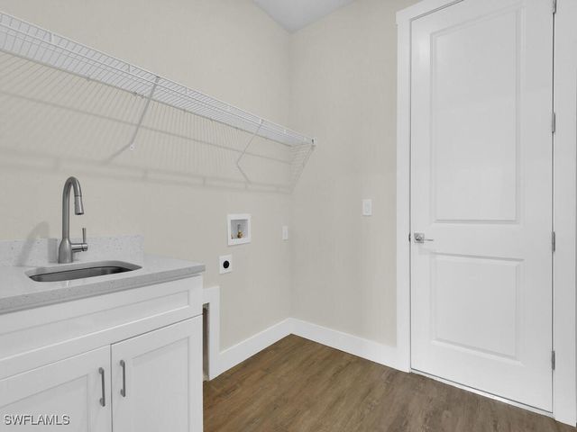 3624 NW 38th TER, Cape Coral, FL 33993