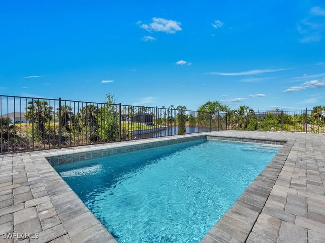 3624 NW 38th TER, Cape Coral, FL 33993