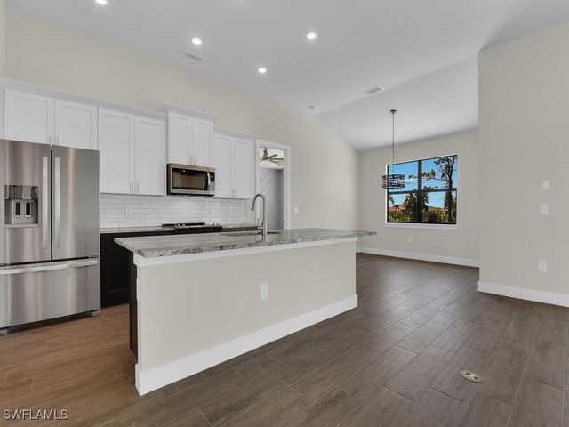 3624 NW 38th TER, Cape Coral, FL 33993