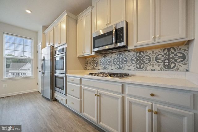 43901 EUCALYPTUS WAY, California, MD 20619