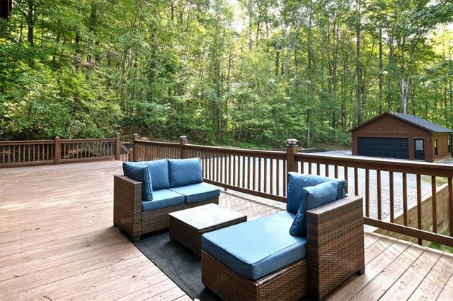 580 Twin Mountain Lake Circle, Talking Rock, GA 30175