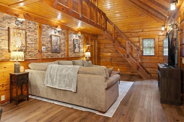 580 Twin Mountain Lake Circle, Talking Rock, GA 30175