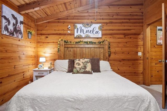 580 Twin Mountain Lake Circle, Talking Rock, GA 30175