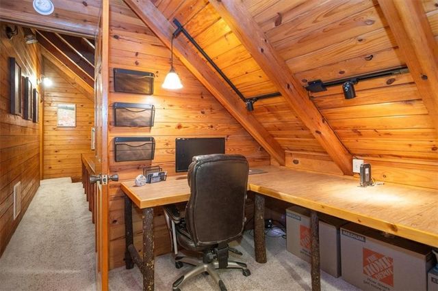 580 Twin Mountain Lake Circle, Talking Rock, GA 30175