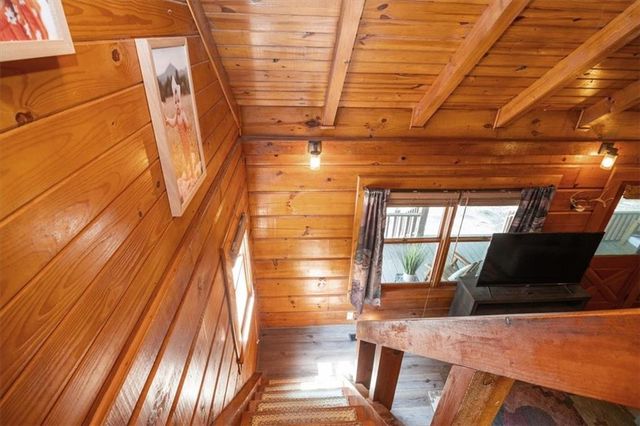 580 Twin Mountain Lake Circle, Talking Rock, GA 30175