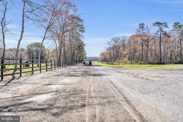 935 LAKEWOOD FARMINGDALE ROAD, Howell, NJ 07731