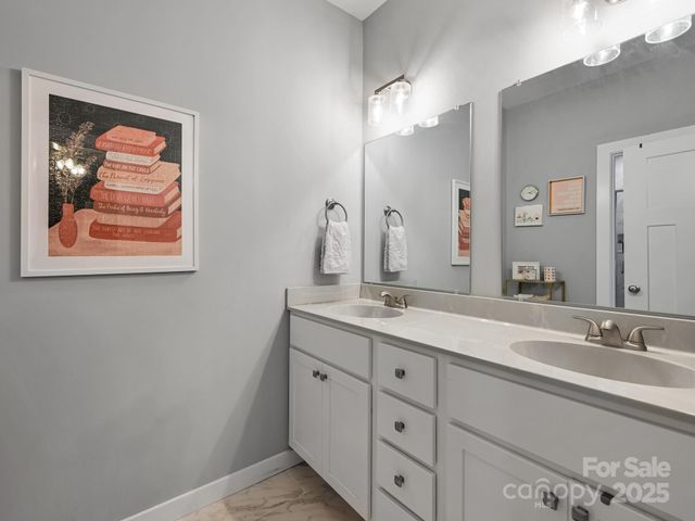 28 Sage Crest Loop, Weaverville, NC 28787