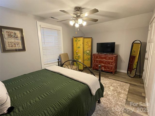 28 Sage Crest Loop, Weaverville, NC 28787