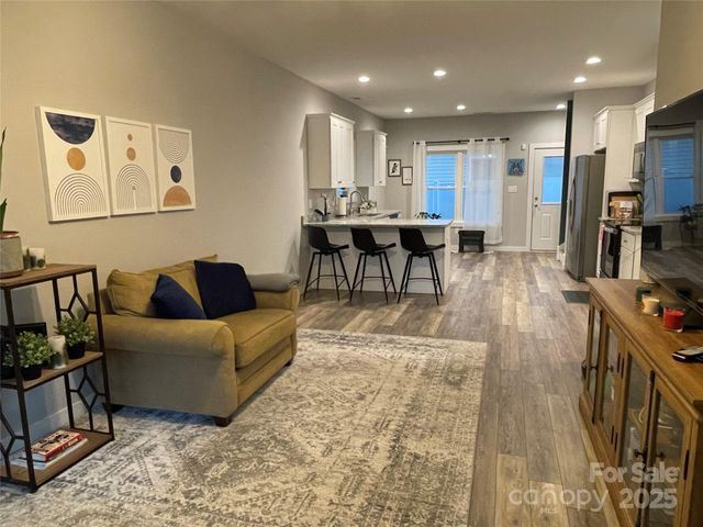 28 Sage Crest Loop, Weaverville, NC 28787