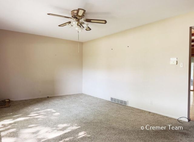 9068 Victor Avenue, Jenison, MI 49428