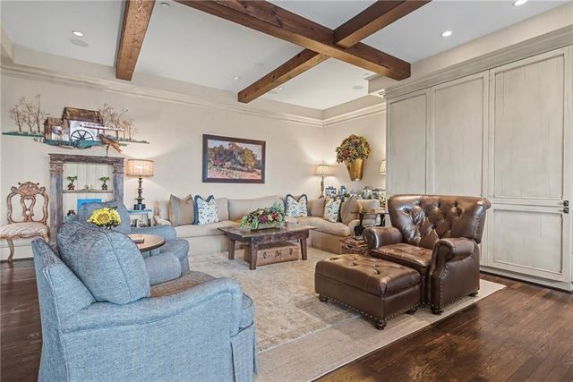 3657 Peachtree NE Road 9A, Atlanta, GA 30319