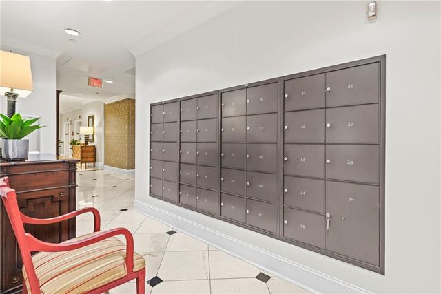 3657 Peachtree NE Road 9A, Atlanta, GA 30319