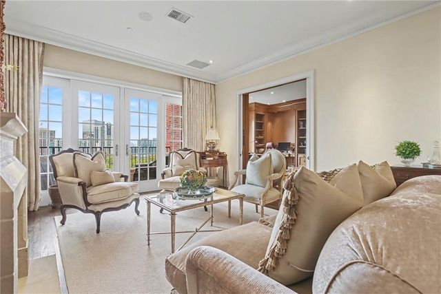 3657 Peachtree NE Road 9A, Atlanta, GA 30319