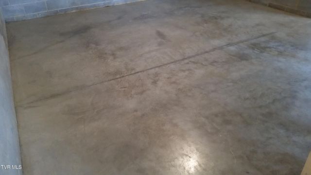 61 Whisper Bend 2, Johnson City, TN 37604
