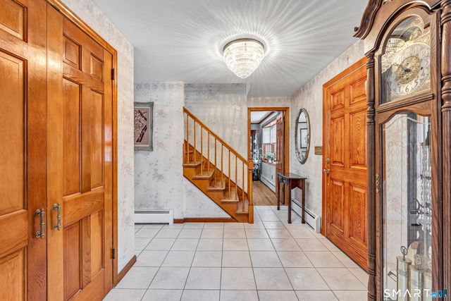 83 Seeley Road, Trumbull, CT 06611