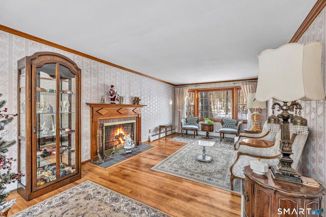 83 Seeley Road, Trumbull, CT 06611