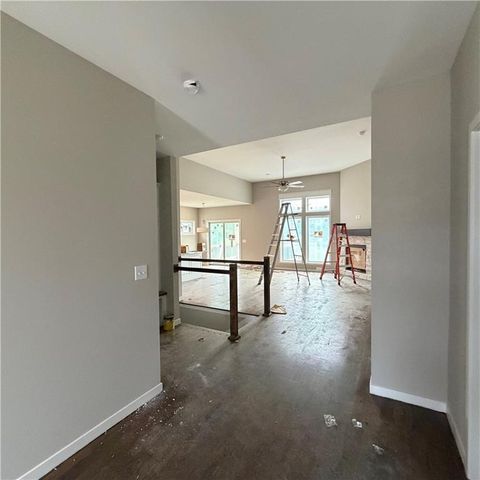 2121 Greenfield Point, Kearney, MO 64060