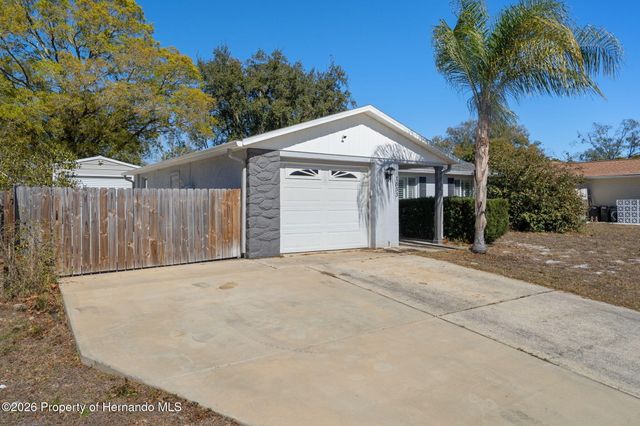 7833 Teal Drive, New Port Richey, FL 34653