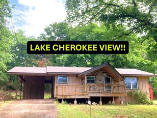 61 E Lakeshore Drive, Cherokee Village, AR 72529