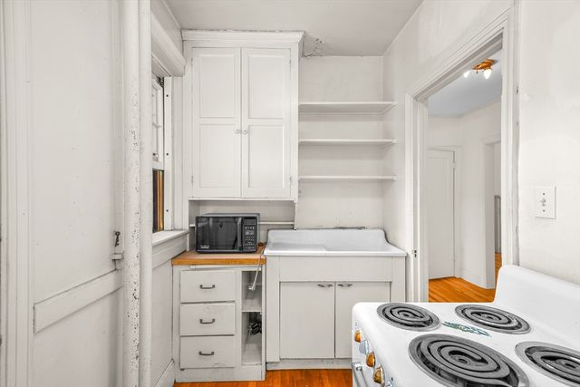 41 Bowdoin Street 25, Cambridge, MA 02138