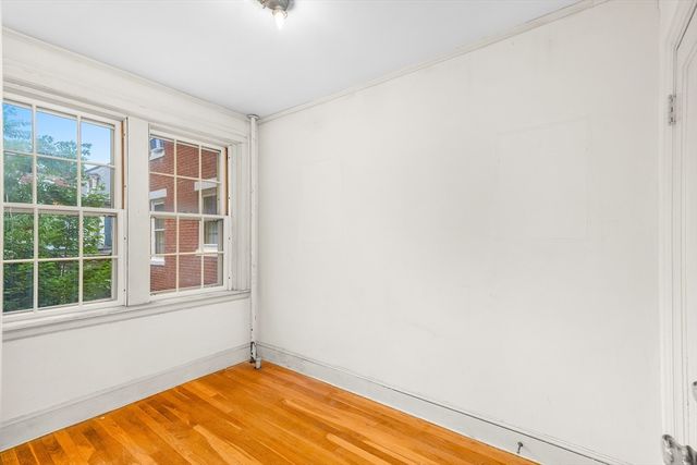 41 Bowdoin Street 25, Cambridge, MA 02138