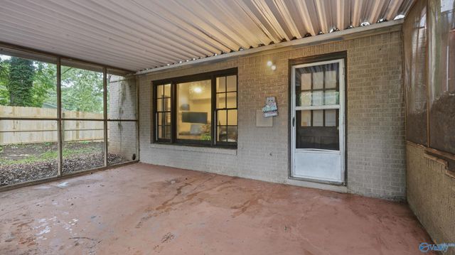 4703 Wellington Point NW, Huntsville, AL 35816